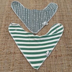 Copper Pearl Patterned Drool Fleece Lined Bibs